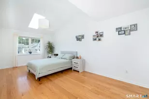 18 East Village Ct, Branford, CT 06405 - Photo 13