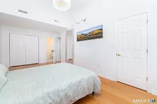 18 East Village Ct, Branford, CT 06405 - Photo 15