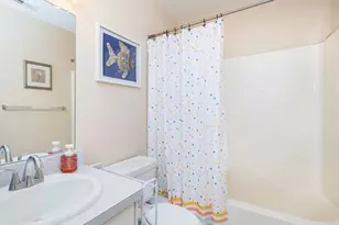 18 East Village Ct, Branford, CT 06405 - Photo 21