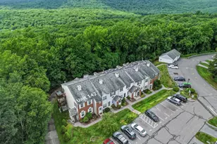 142 Spyglass Ct, Torrington, CT 06790 - Photo 5