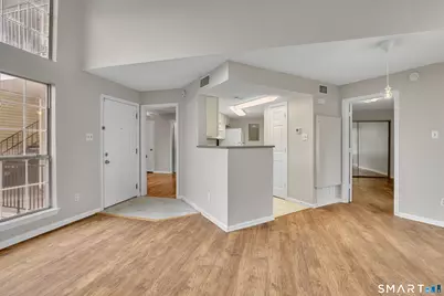 93 Carriage Crossing Lane #93, Middletown, CT 06457 - Photo 7