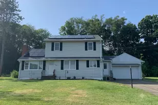 213 Acme Dr, Middlebury, CT 06762 - Photo 1