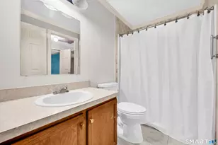 22 Concord Dr, Rocky Hill, CT 06067 - Photo 15