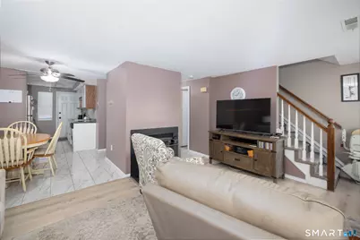 3221 East Main Street #B, Waterbury, CT 06705 - Photo 9