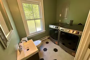 165 Whitfield St, Guilford, CT 06437 - Photo 17