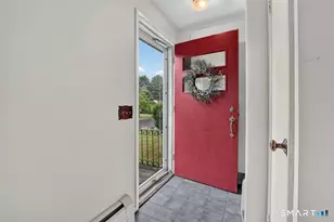 26 Russell Rd, Meriden, CT 06450 - Photo 3