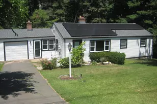 29 Barry Ln, Simsbury, CT 06070 - Photo 1