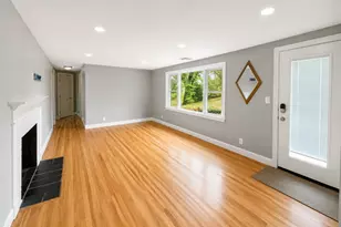 29 Barry Ln, Simsbury, CT 06070 - Photo 3
