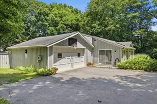 15 Mitchell Dr, East Lyme, CT 06357 - Photo 3