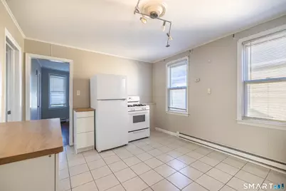 793 Brewster Street #2nd Floor, Bridgeport, CT 06605 - Photo 5