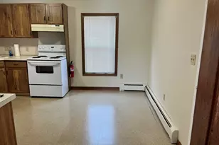 13 Park Pl, Naugatuck, CT 06770 - Photo 3