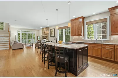2 Blue Mountain Court, Norwalk, CT 06851 - Photo 7
