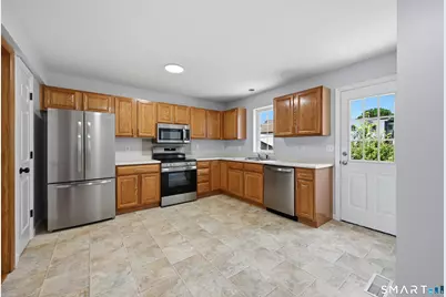 1 Union Avenue #11, Danbury, CT 06810 - Photo 7