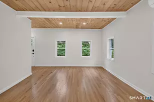 52 Walnut Hill Rd, East Lyme, CT 06333 - Photo 9