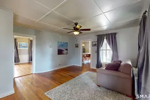 59 School St, Groton, CT 06340 - Photo 7