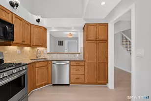 165 Cypress Rd, Newington, CT 06111 - Photo 17