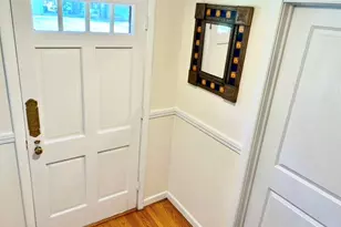 17 Carver Cir, Simsbury, CT 06070 - Photo 3