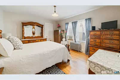 283 Salem Street, Bridgeport, CT 06606 - Photo 31