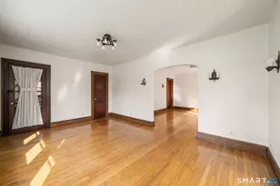 283 Salem St, Bridgeport, CT 06606 - Photo 5