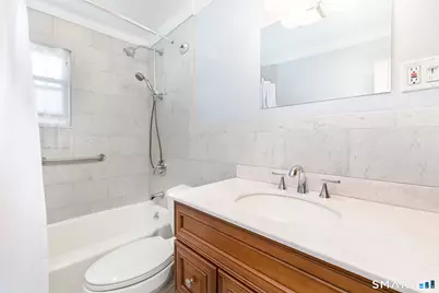 404 Soundview Avenue, Bridgeport, CT 06606 - Photo 15