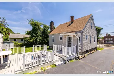 404 Soundview Avenue, Bridgeport, CT 06606 - Photo 37