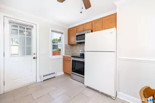 404 Soundview Ave, Bridgeport, CT 06606 - Photo 11