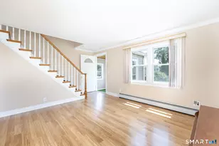 404 Soundview Ave, Bridgeport, CT 06606 - Photo 9