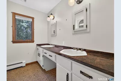 475 Meridian St Extension, Groton, CT 06340 - Photo 25