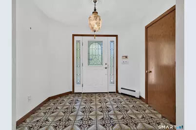 475 Meridian St Extension, Groton, CT 06340 - Photo 5