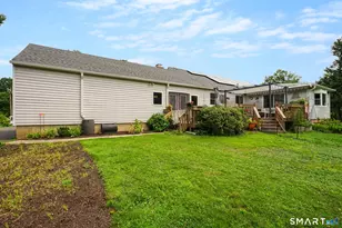 54 Box Mountain Dr, Vernon, CT 06066 - Photo 5