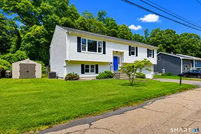 24 Farview Avenue, East Haven, CT 06512 - Photo 3