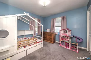 24 Farview Ave, East Haven, CT 06512 - Photo 25