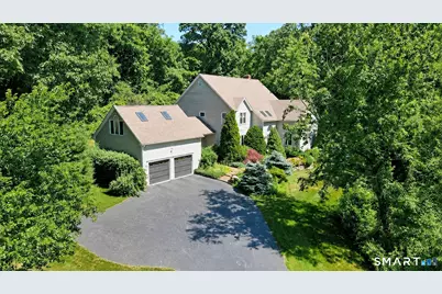 14 Brae Loch Way, Shelton, CT 06484 - Photo 5