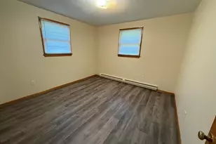 463 Pierpont Rd, Waterbury, CT 06705 - Photo 11