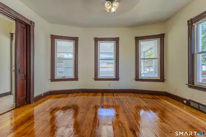 29 8th Street #1, Derby, CT 06418 - Photo 5