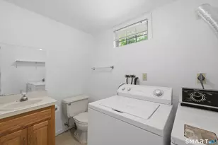 181 Haddad Rd, Waterbury, CT 06708 - Photo 25