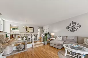 42 Turtle Bay Dr, Branford, CT 06405 - Photo 9