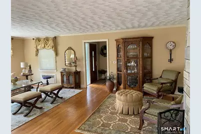 94 Fennbrook Drive, Hamden, CT 06517 - Photo 25
