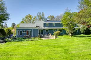 94 Fennbrook Dr, Hamden, CT 06517 - Photo 13