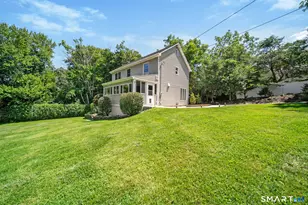 32 Taagan Point Dr, Danbury, CT 06811 - Photo 1