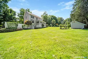 32 Taagan Point Dr, Danbury, CT 06811 - Photo 1