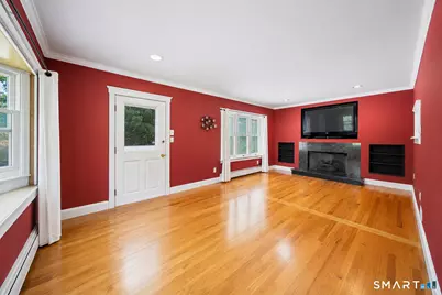 32 Taagan Point Drive, Danbury, CT 06811 - Photo 7