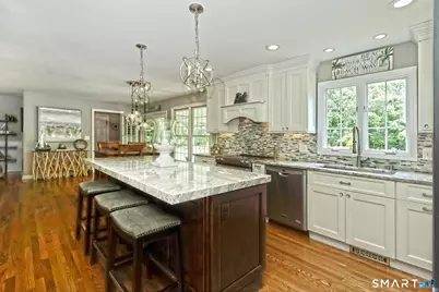 36 Devonshire Lane, Madison, CT 06443 - Photo 5