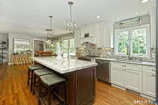 36 Devonshire Ln, Madison, CT 06443 - Photo 5