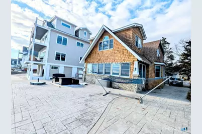 138 Shorefront Avenue, Milford, CT 06460 - Photo 5