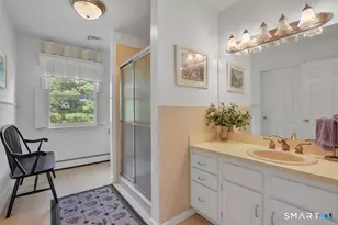 1 E Gate Rd, Danbury, CT 06811 - Photo 23