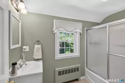 6 Eastview Drive, Simsbury, CT 06070 - Photo 37