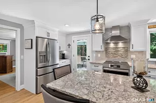 6 Eastview Dr, Simsbury, CT 06070 - Photo 5
