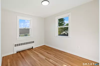 24 Pentlow Avenue, New Britain, CT 06053 - Photo 15