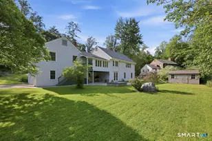 8 Penwood Rd, Bloomfield, CT 06002 - Photo 35